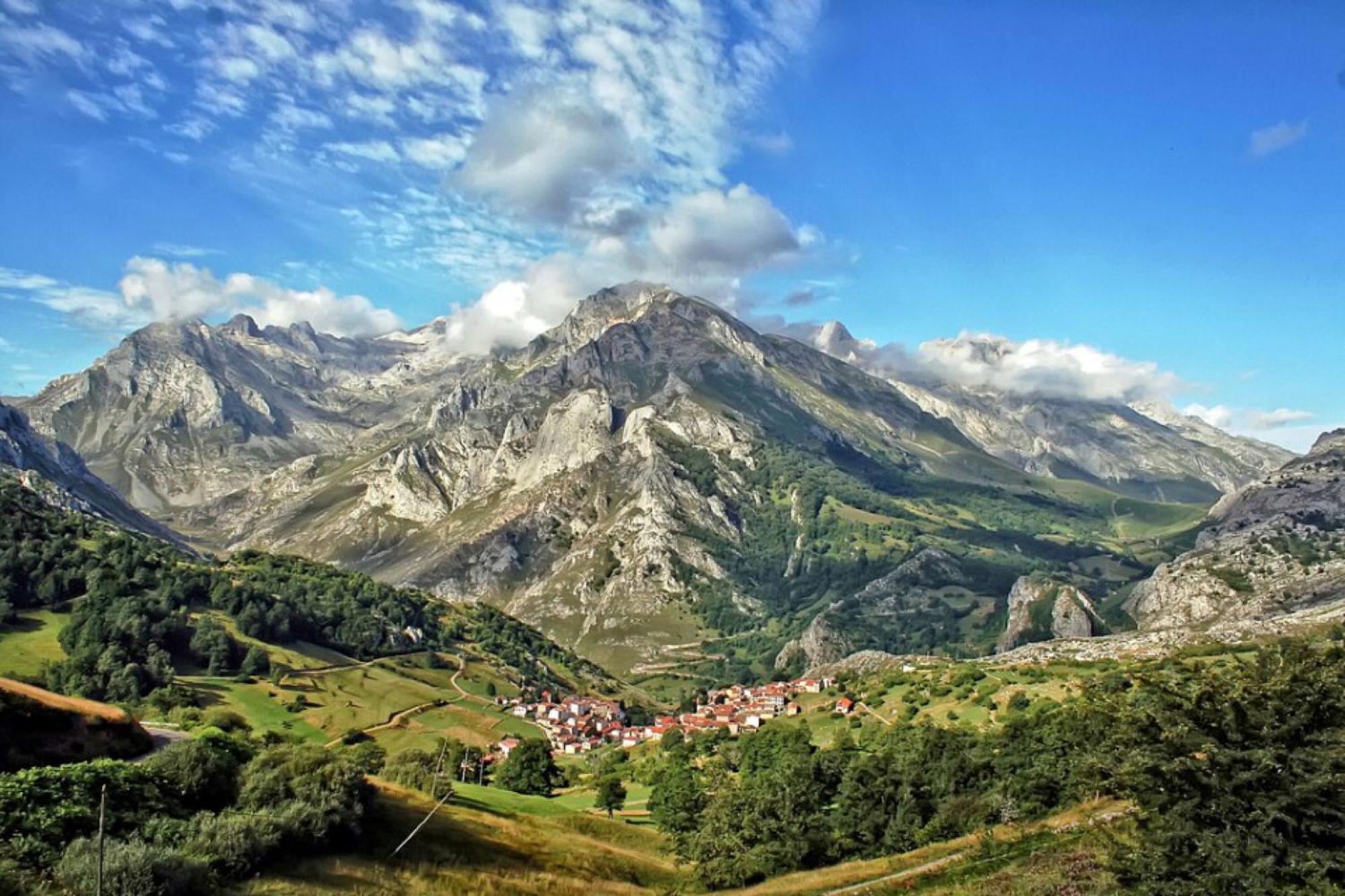 El Pedroso De Llanes Βίλα Villahormes Εξωτερικό φωτογραφία