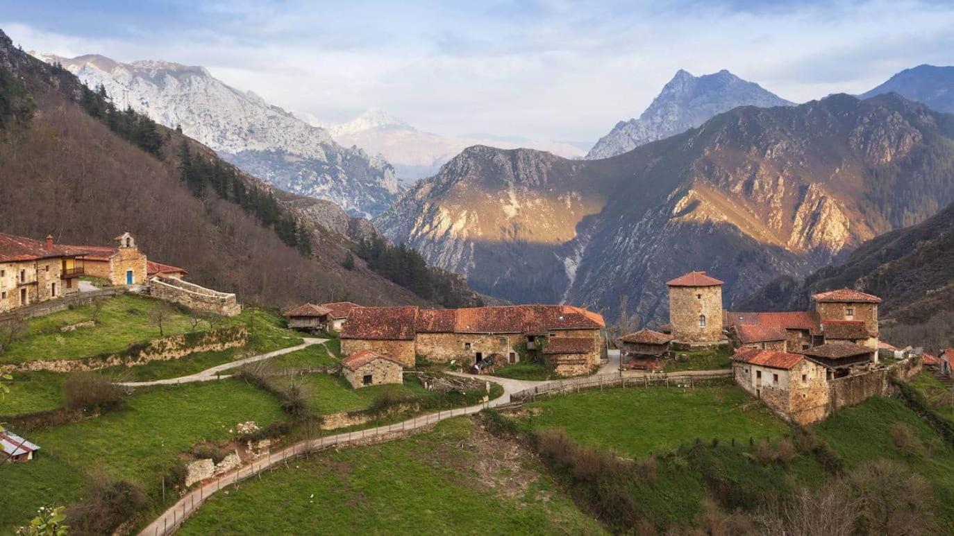 El Pedroso De Llanes Βίλα Villahormes Εξωτερικό φωτογραφία
