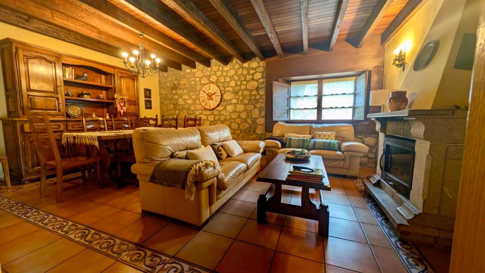 El Pedroso De Llanes Βίλα Villahormes Εξωτερικό φωτογραφία